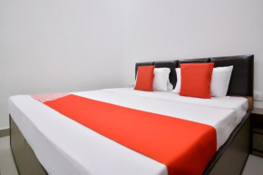 Hotel O White Solitaire